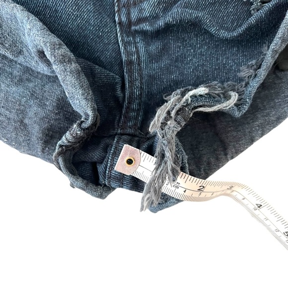 One Teaspoon Womens Bandits Denim Shorts Size 27 Long Rise Button Fly Distressed - Picture 7 of 9
